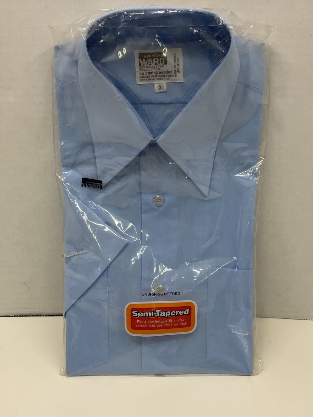 Vintage 1970’s Light Blue Semi-Tapered Men’s Dress Shirt size 151/2 Short Sleeve